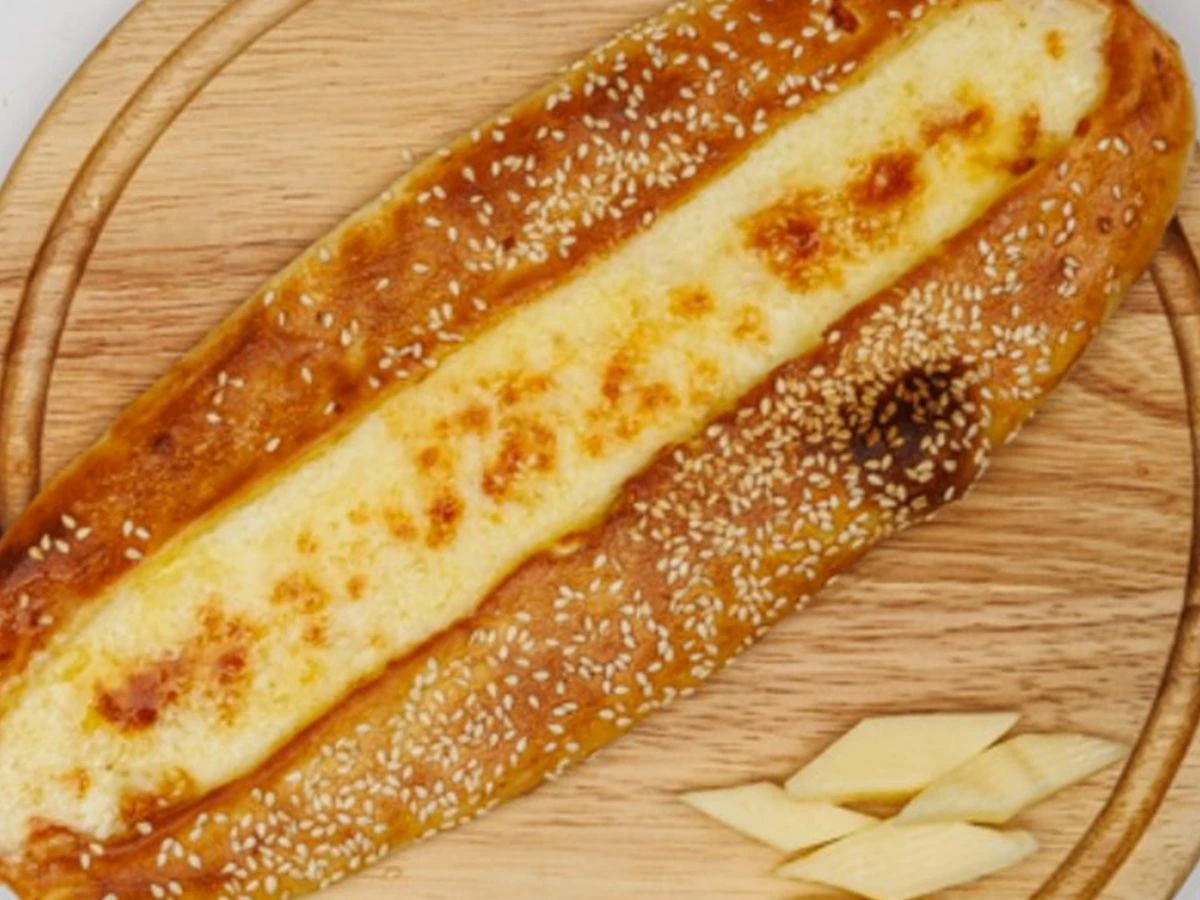 Kashkawan Cheese Fatayer
