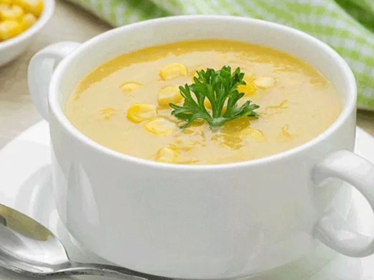 Chicken sweet corn soup
